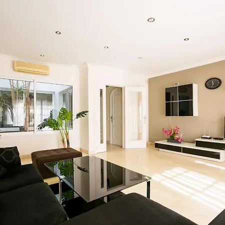 Townhouse In El Duque Nyaraló Costa Adeje (Tenerife)